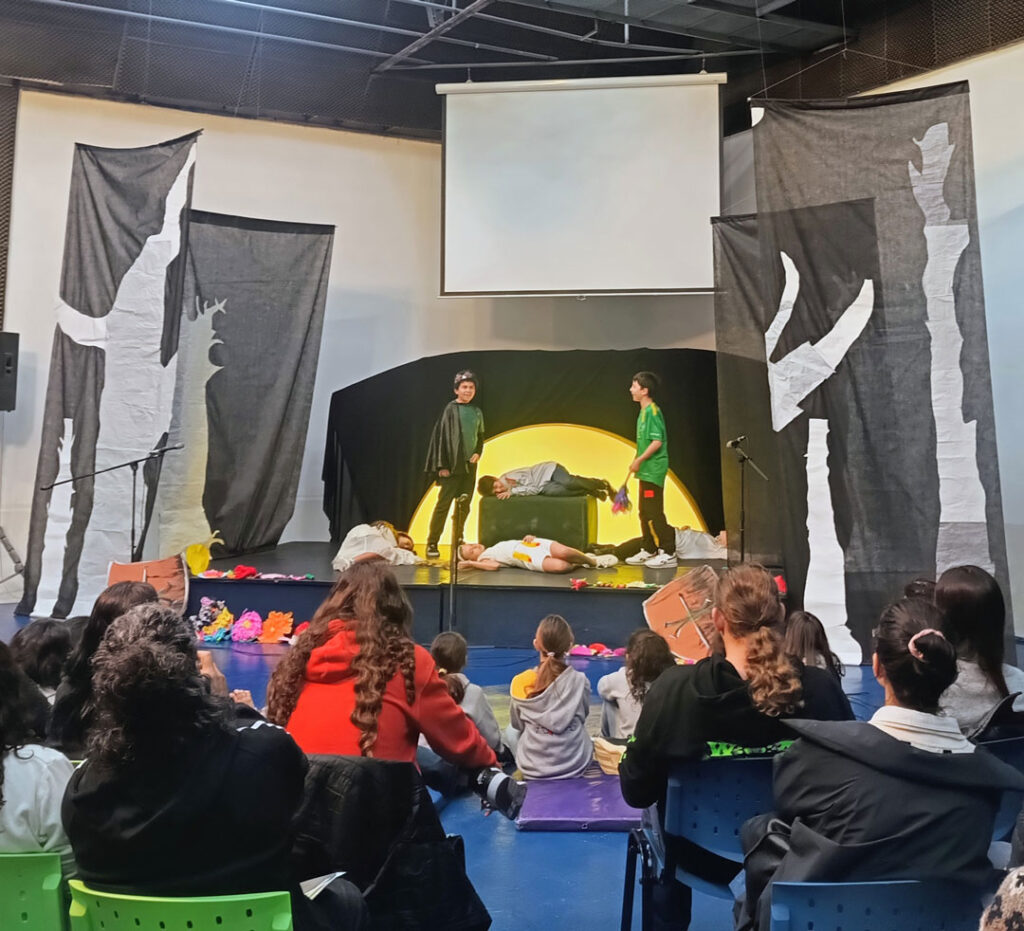 Clase abierta de teatro