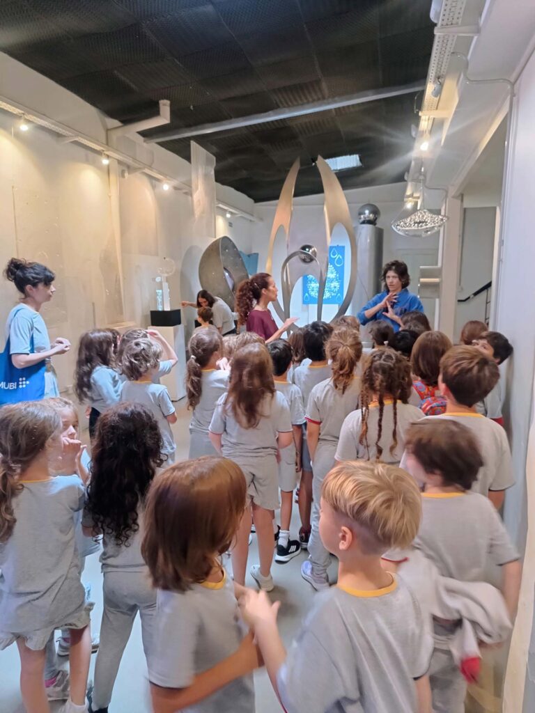Está semana los chicos y las chicas de 2do grado visitaron el Museo Kosice.