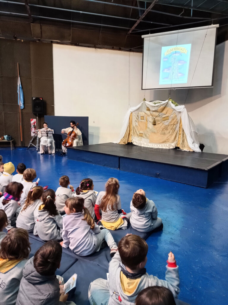 El teatro viene a la escuela