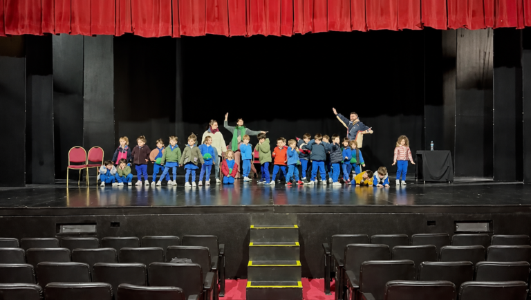 La sala de 5 conoce el emblemático Teatro Metropolitan.