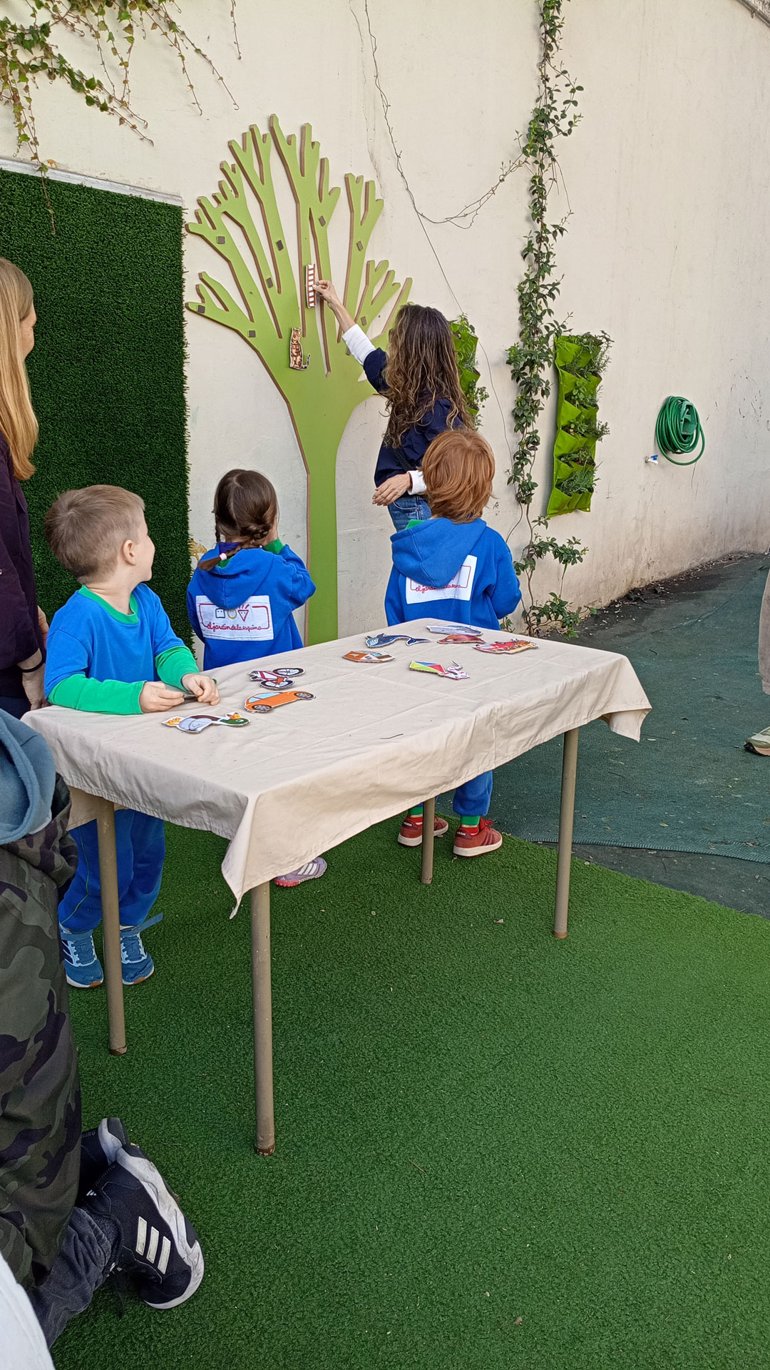 English Fair - ¡A Window into our Projects!